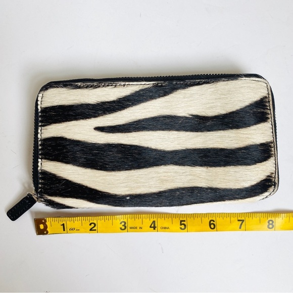 Club Monaco zip around calf hair leather wallet NEW - Picture 7 of 10